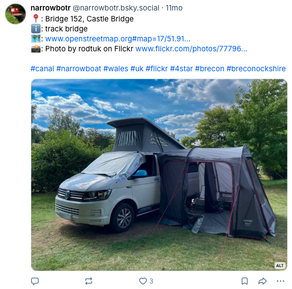 Screenshot of a Narrowbot post with an image from Flickr